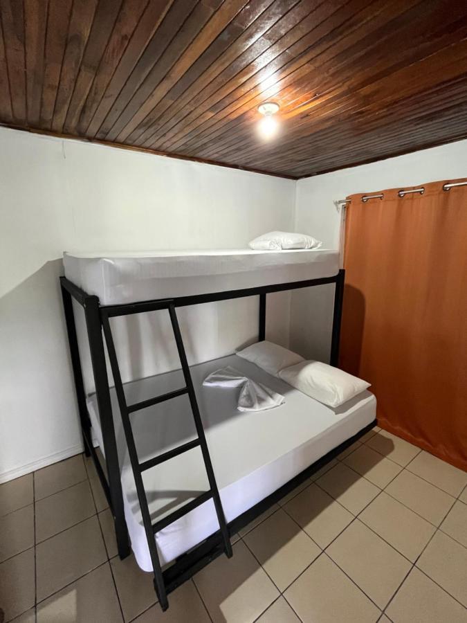 Arenal Sloth Hostel La Fortuna Zewnętrze zdjęcie