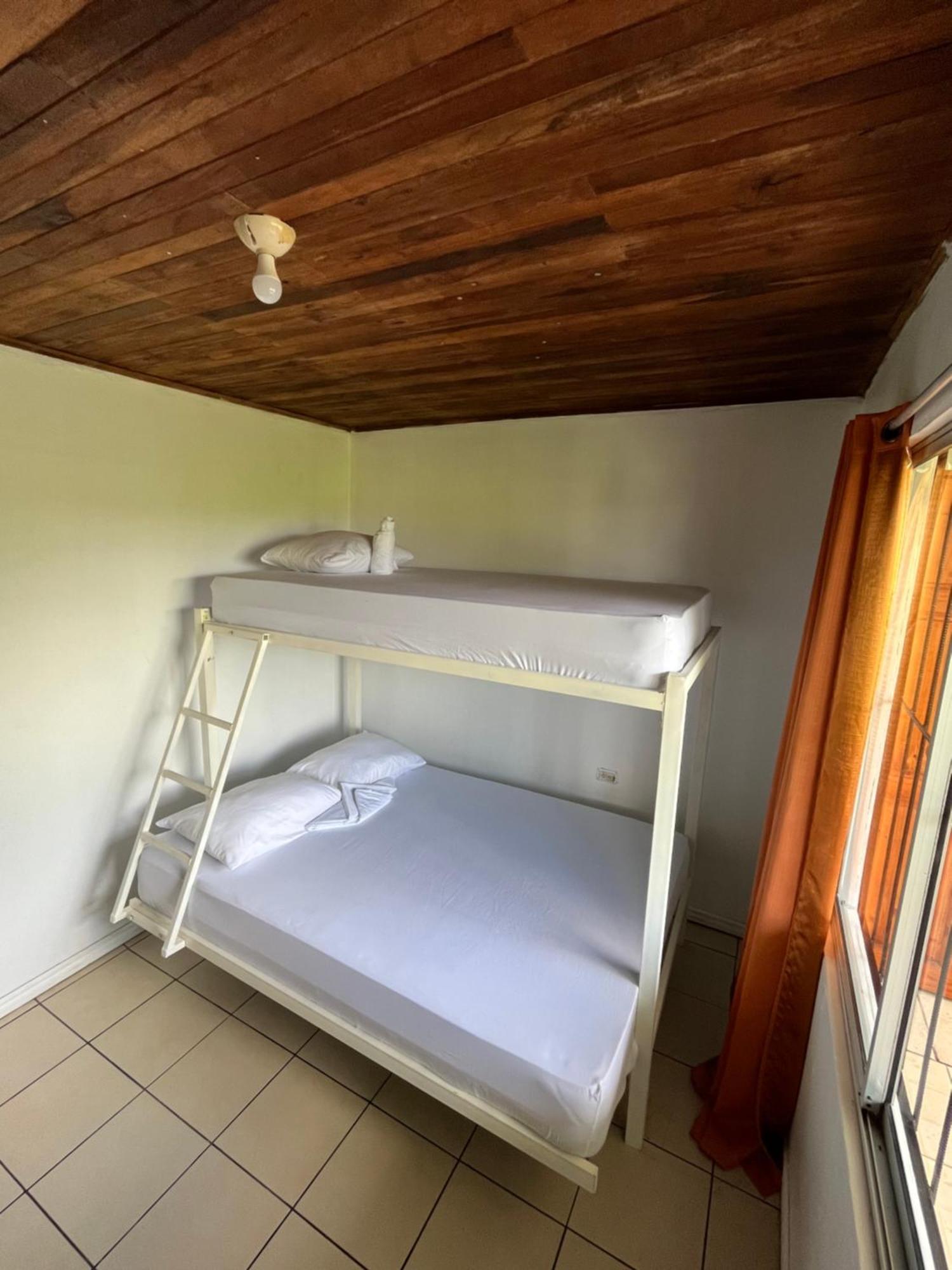 Arenal Sloth Hostel La Fortuna Zewnętrze zdjęcie