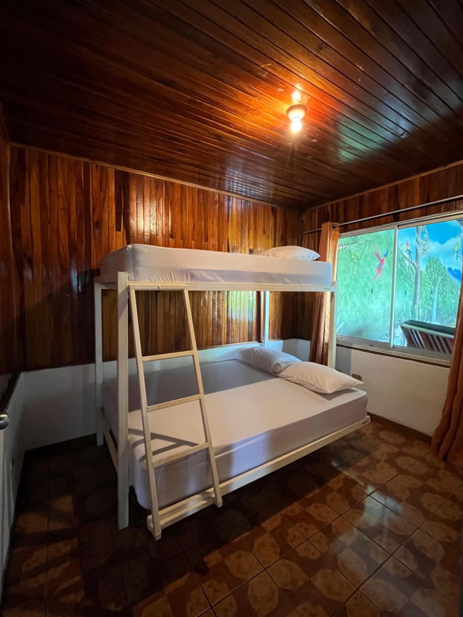 Arenal Sloth Hostel La Fortuna Zewnętrze zdjęcie