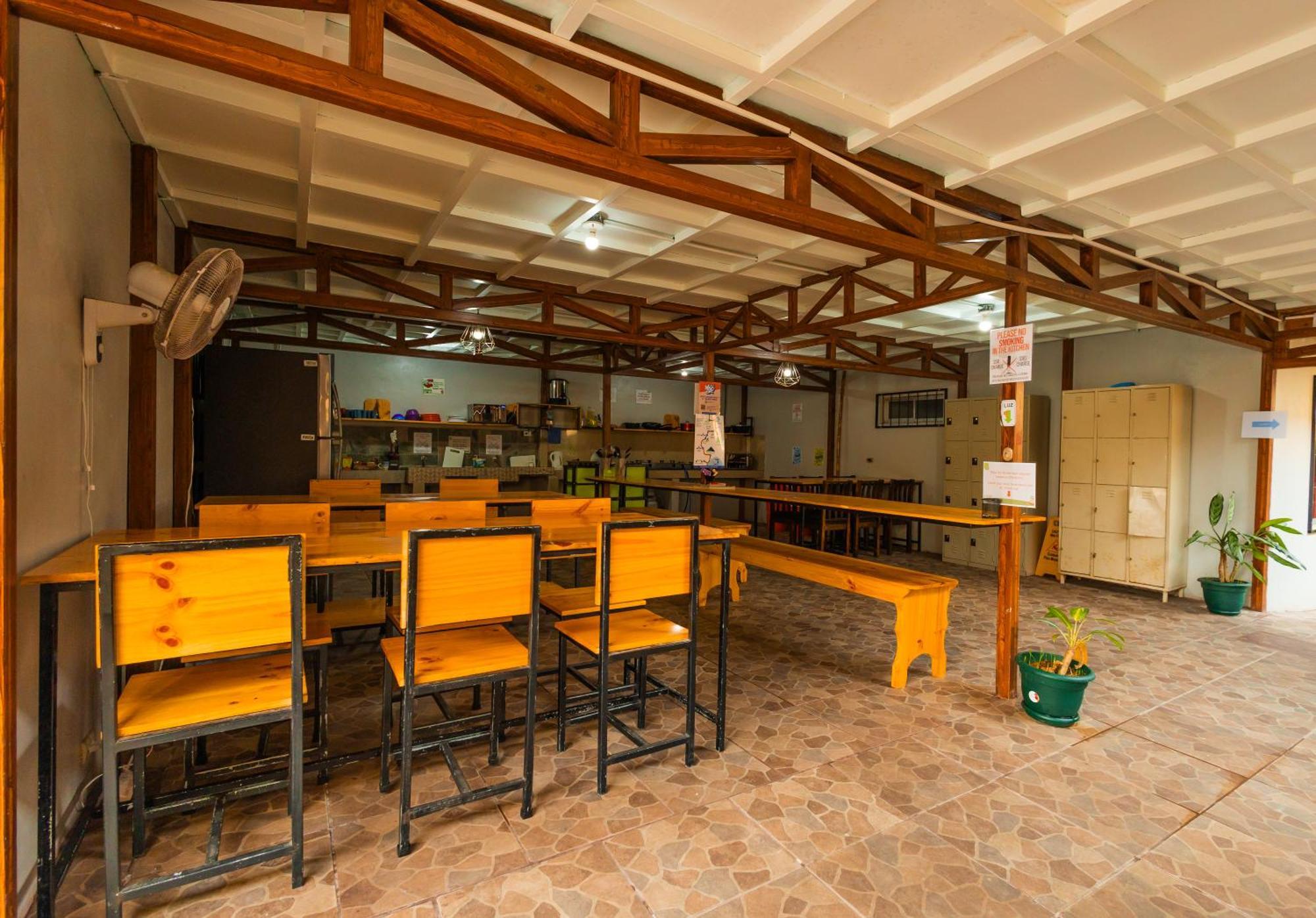 Arenal Sloth Hostel La Fortuna Zewnętrze zdjęcie